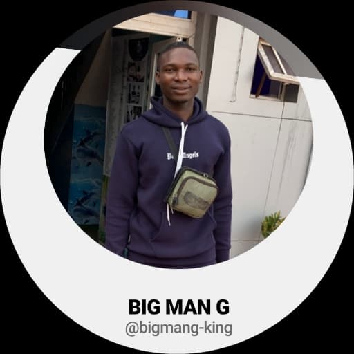 artist profile picture