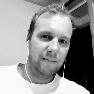 artist profile picture