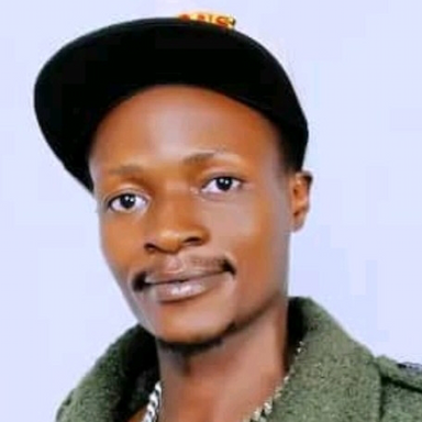 artist profile picture
